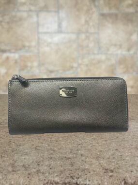 Michael Kors Metallic Quarter Zip Wallet Gunmetal